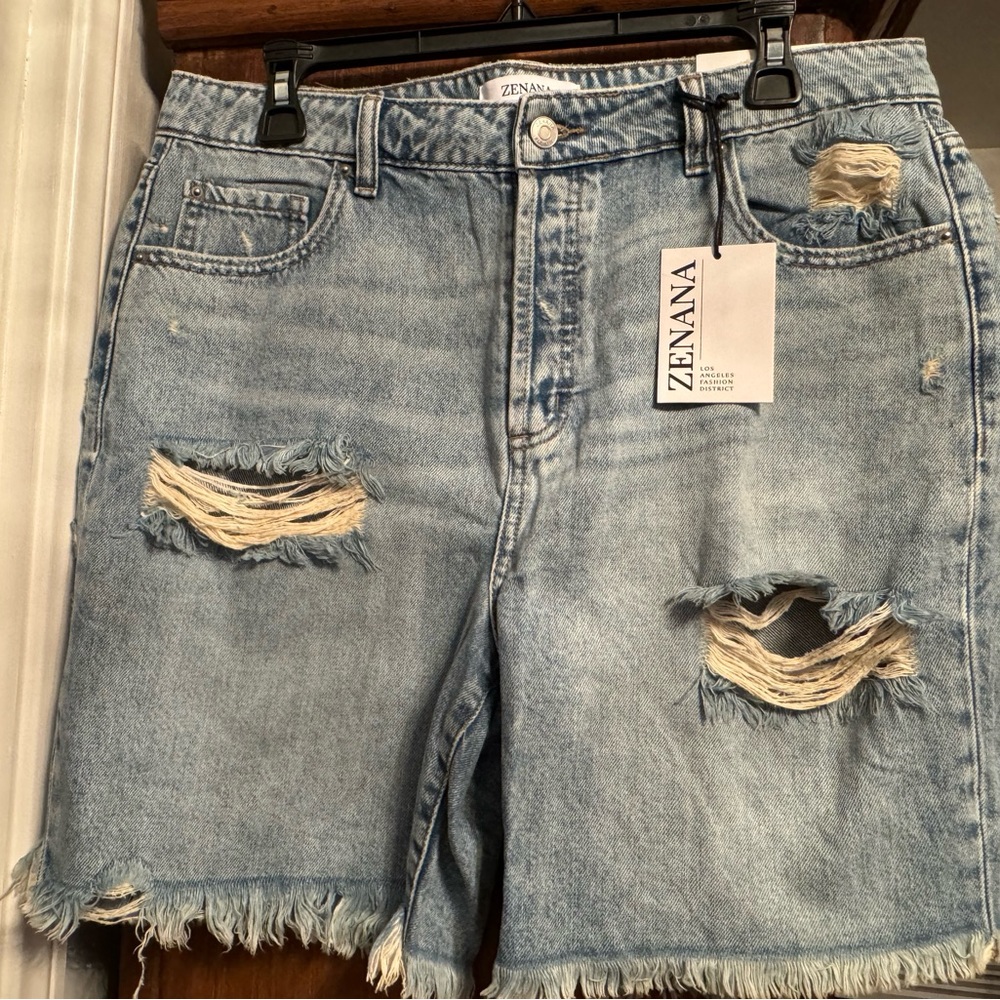 Zenana jean shorts. Sooo soft.